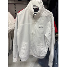 Jaqueta Corta vento Nylon com forro Capuz e zíper (capuz pode ser guardado na gola) 5